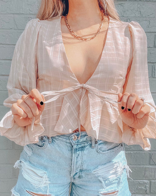 Geometric Tie Crop