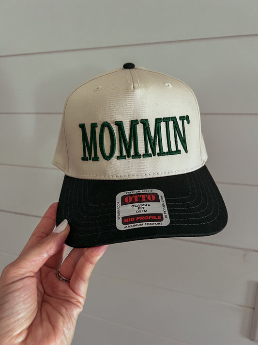 Mommin'